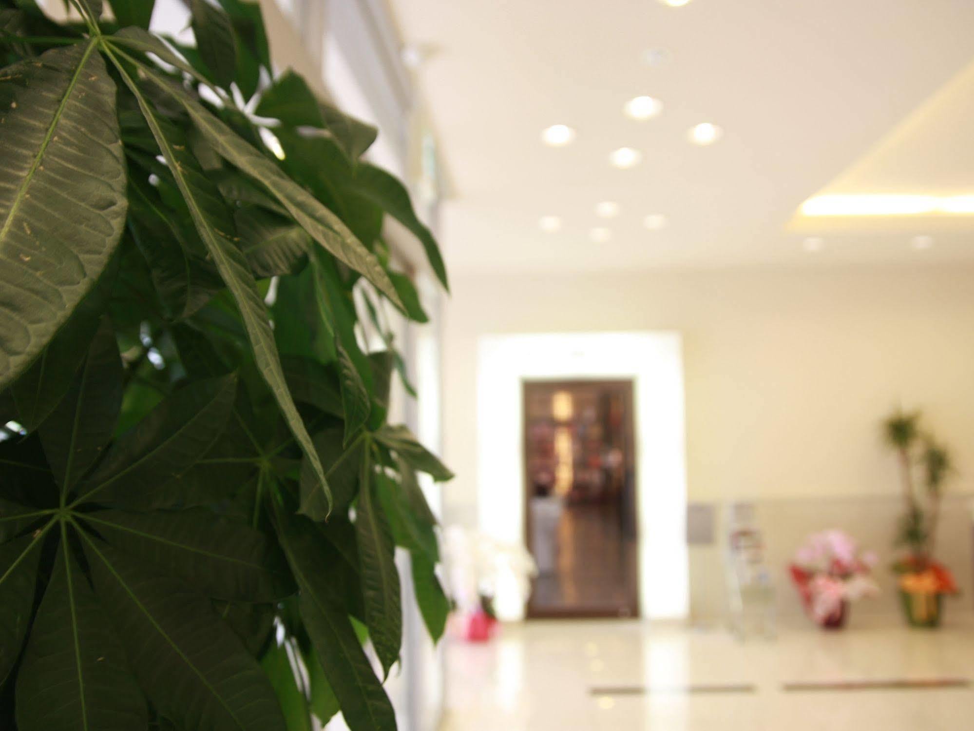 Kurume Hotel Esprit Bagian luar foto